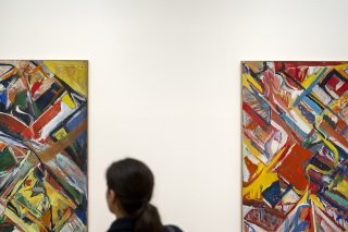 Les musées suisses exposent souvent des artistes étrangers, à l'image du Kunstmuseum de Bâle avec les oeuvres de l'artiste américaine Shirley Jaffe (1923 - 2016) (Archives).